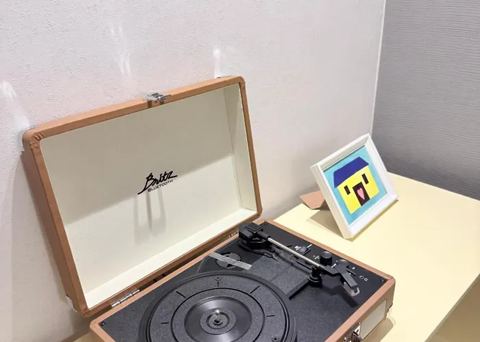 아파트 L9 In Hongdae *